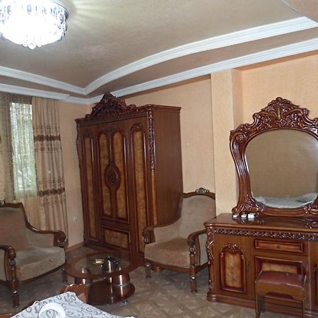 Hotel Old Star 巴统 客房 照片