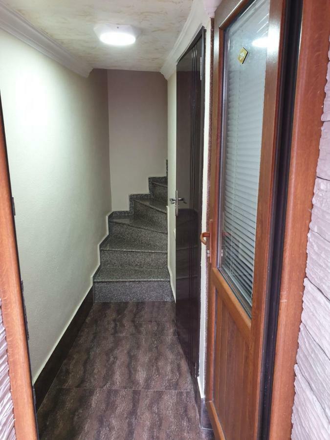 Hotel Old Star 巴统 外观 照片